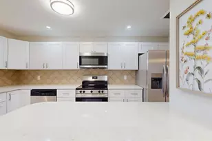 636 Boca Ciega Point Blvd S, Saint Petersburg, FL 33708 - Photo 13