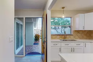 636 Boca Ciega Point Blvd S, Saint Petersburg, FL 33708 - Photo 17