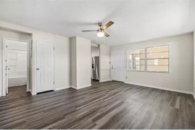 39019 Heath Drive, Zephyrhills, FL 33542 - Photo 9