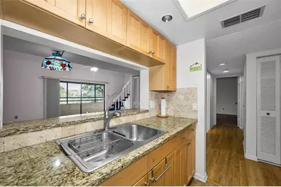 13612 S Village Drive #5307, Tampa, FL 33618 - Photo 9