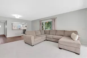 2417 Persian Dr, Clearwater, FL 33763 - Photo 7