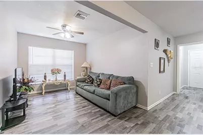 2020 Bassedena Circle W, Lakeland, FL 33805 - Photo 5