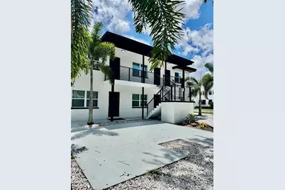 1921 Dr Martin Luther King Jr Street N, Saint Petersburg, FL 33704 - Photo 9