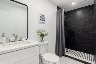 7106 Lynwood Dr, Tampa, FL 33637 - Photo 19