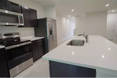 12016 Grizzly Lane, New Port Richey, FL 34654 - Photo 5