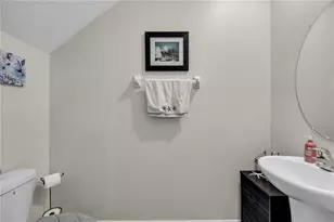 736 Royal Empress Dr, Ruskin, FL 33570 - Photo 15