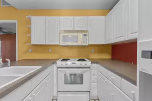 1880 N Crystal Lake Dr, Lakeland, FL 33801 - Photo 5