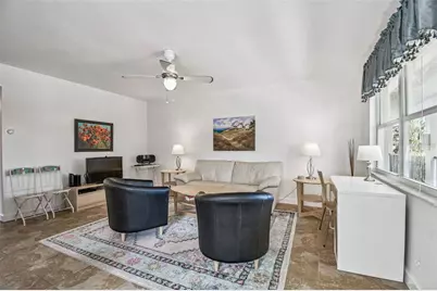 210 6th Avenue N #9, Saint Petersburg, FL 33701 - Photo 11