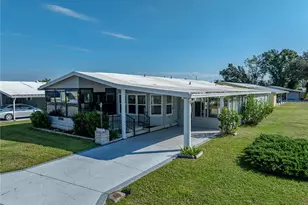 3822 Damian Dr, Zephyrhills, FL 33541 - Photo 5