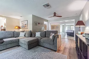 936 Highview Dr, Palm Harbor, FL 34683 - Photo 15