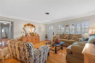 6649 10th Ave N, Saint Petersburg, FL 33710 - Photo 9