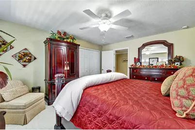 8206 Lapin Court, Seminole, FL 33777 - Photo 19