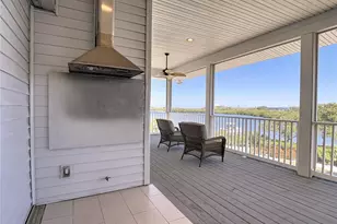 1508 Riverside Dr, Tarpon Springs, FL 34689 - Photo 53