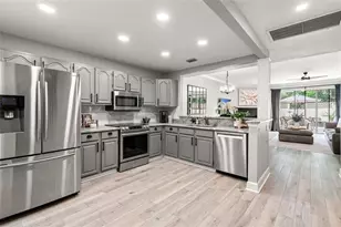 1508 S Bay Villa Pl, Tampa, FL 33629 - Photo 13