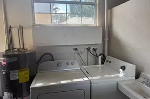 1473 Maple St, Clearwater, FL 33755 - Photo 9