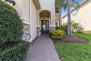30362 Ceasar Park Dr, Wesley Chapel, FL 33543 - Photo 3