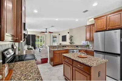 7710 Tuscany Woods Drive, Tampa, FL 33647 - Photo 15