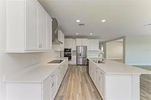 9723 Surrey Rose Dr, San Antonio, FL 33576 - Photo 17