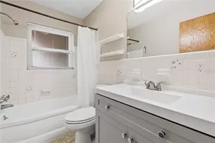 2700 67th St N, Saint Petersburg, FL 33710 - Photo 21