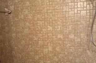 202 E 127th Ave, Tampa, FL 33612 - Photo 23