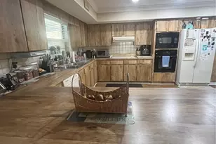 202 E 127th Ave, Tampa, FL 33612 - Photo 19