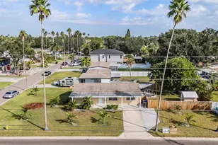 1565 Connecticut Ave NE, Saint Petersburg, FL 33703 - Photo 35