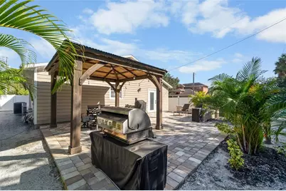 4726 W Idaho Street, Tampa, FL 33616 - Photo 5