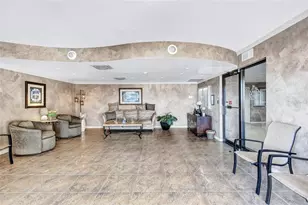 19029 US Hwy 19 N, Clearwater, FL 33764 - Photo 17