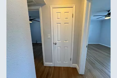 4312 S Clark Avenue, Tampa, FL 33611 - Photo 15