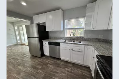 4312 S Clark Avenue, Tampa, FL 33611 - Photo 7