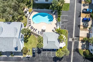 106 Sun Isle Cir, Treasure Island, FL 33706 - Photo 31