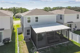 19043 Pebble Wood Ln, Spring Hill, FL 34610 - Photo 33