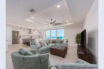 15 Avalon Street #402, Clearwater Beach, FL 33767 - Photo 5