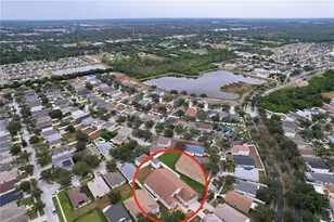8527 Carriage Pointe Dr, Gibsonton, FL 33534 - Photo 39