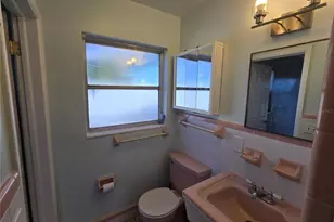 530 Lillian Dr, Madeira Beach, FL 33708 - Photo 39