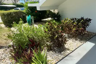 11201 80th Ave, Seminole, FL 33772 - Photo 27