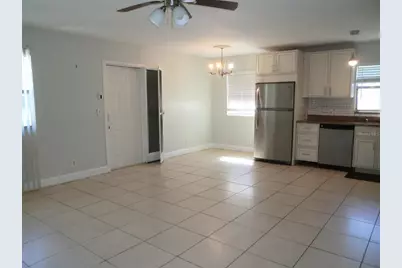 102 Cambridge Trail #229, Sun City Center, FL 33573 - Photo 5