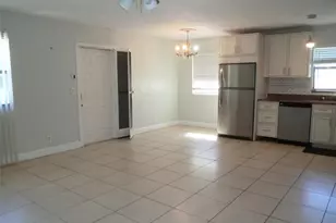 102 Cambridge Trail, Sun City Center, FL 33573 - Photo 5