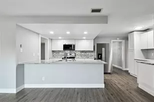 1339 Summerlin Dr, Clearwater, FL 33764 - Photo 25