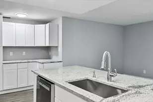 1339 Summerlin Dr, Clearwater, FL 33764 - Photo 19