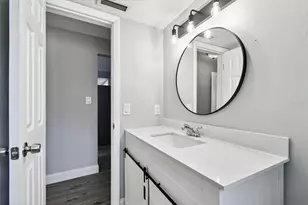 1339 Summerlin Dr, Clearwater, FL 33764 - Photo 53