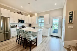 946 Highland Ave, Dunedin, FL 34698 - Photo 11