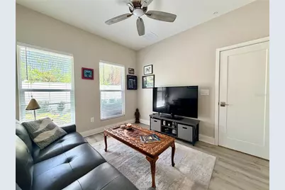 946 Highland Avenue, Dunedin, FL 34698 - Photo 5