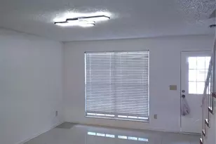 13870 Stone Mill Way, Tampa, FL 33613 - Photo 3