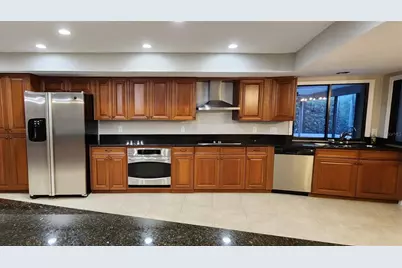 3105 Mossvale Lane, Tampa, FL 33618 - Photo 13