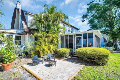 1226 Serpentine Drive S, Saint Petersburg, FL 33705 - Photo 9