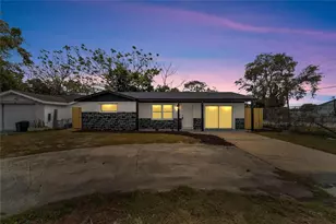 4012 Valencia Dr, New Port Richey, FL 34652 - Photo 3