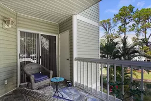 6826 Stonesthrow Cir N, Saint Petersburg, FL 33710 - Photo 21