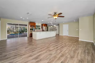 8793 Merrimoor Blvd E, Seminole, FL 33777 - Photo 3