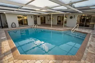 8793 Merrimoor Blvd E, Seminole, FL 33777 - Photo 19